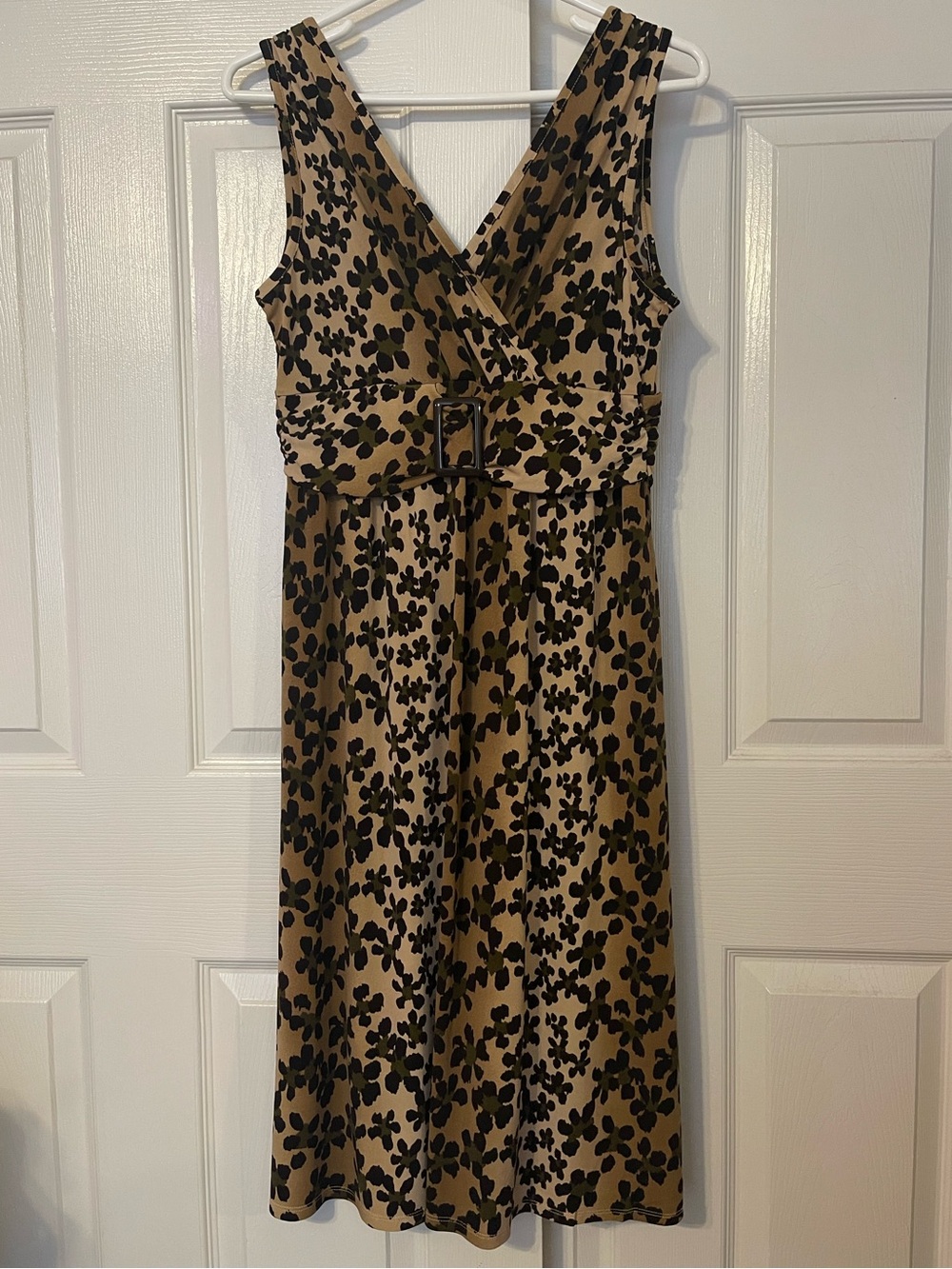 Belted V-Neck Floral Midi Dress in Tan and Black